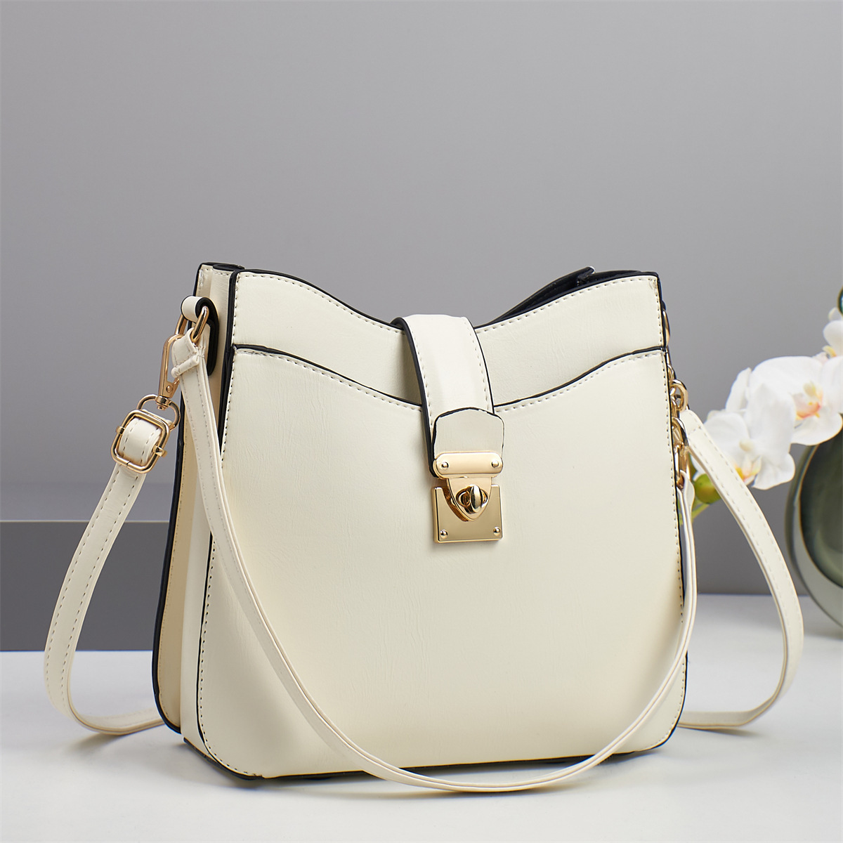 High-end women's 2025 new cross-border solid color casual and versatile single-shoulder bag, high-quality crossbody bag for export wholesale Specification drawing