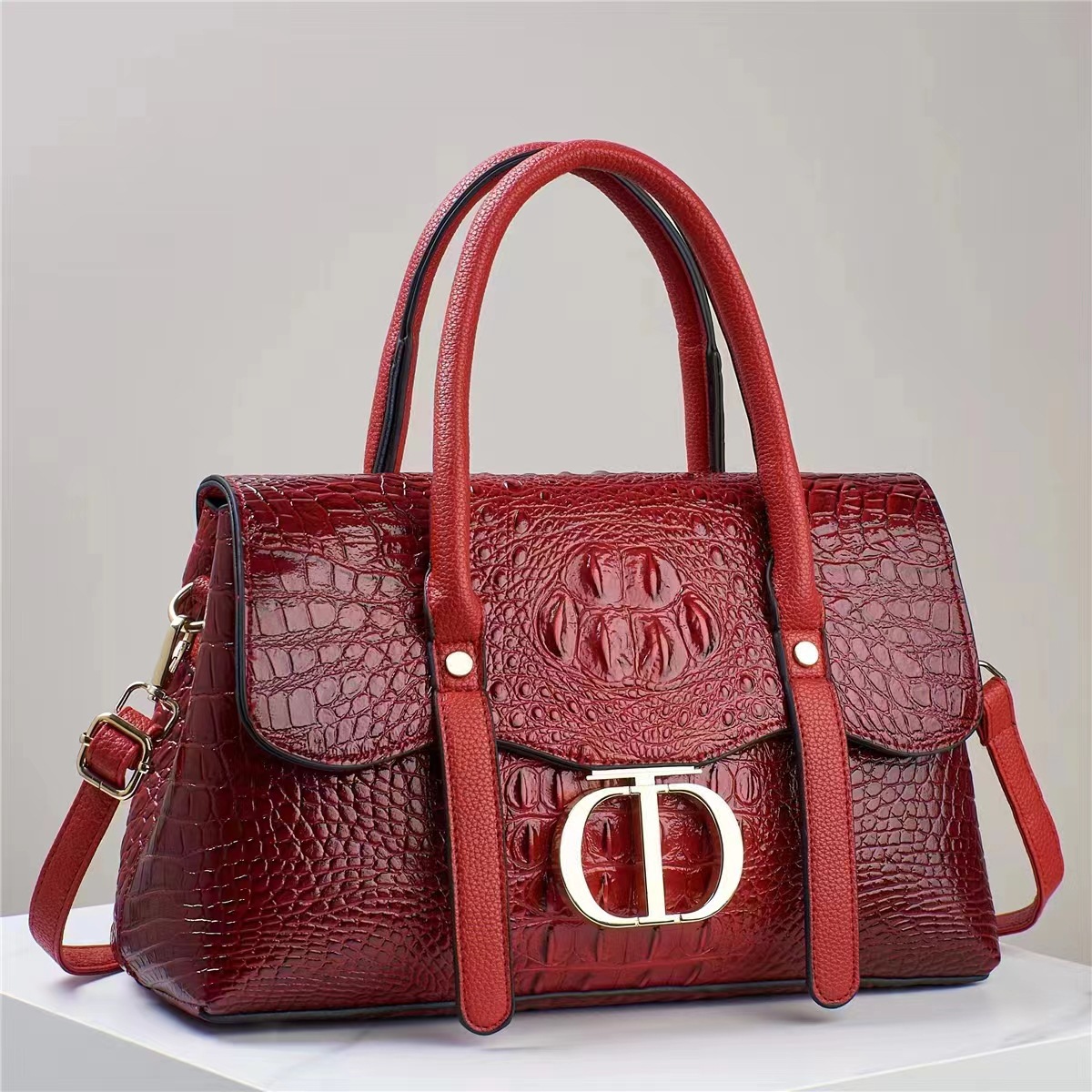 The new crocodile-patterned handbag is a versatile 2024 bestseller for cross-border large bags, a fashionable single-shoulder bag for women's foreign trade full figure