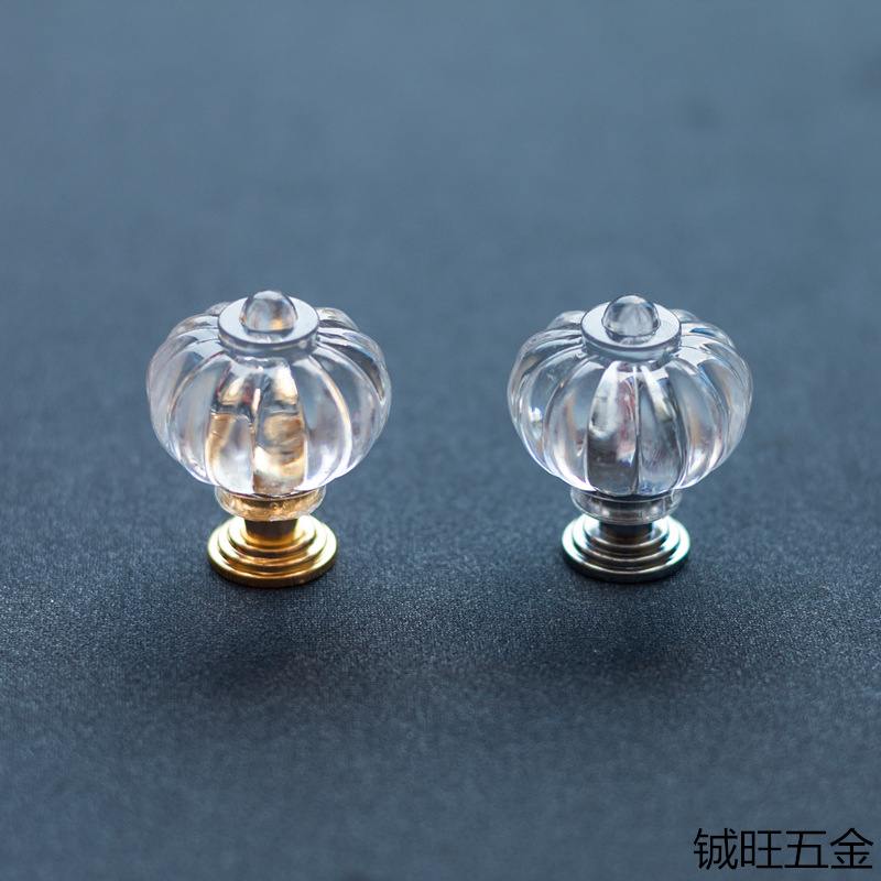 Factory direct sales of organic acrylic small handle cabinet handles, small lantern style handles. Larger quantities offer better prices details Picture