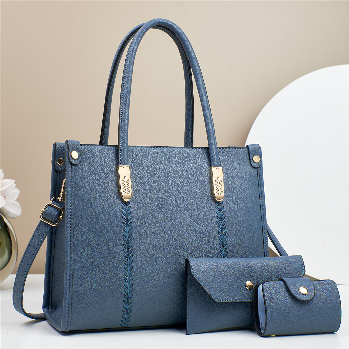 Three-piece set of new 2025 fashion handbag, single-shoulder versatile crossbody bag, elegant lady's bag, middle-aged mother's bag full figure
