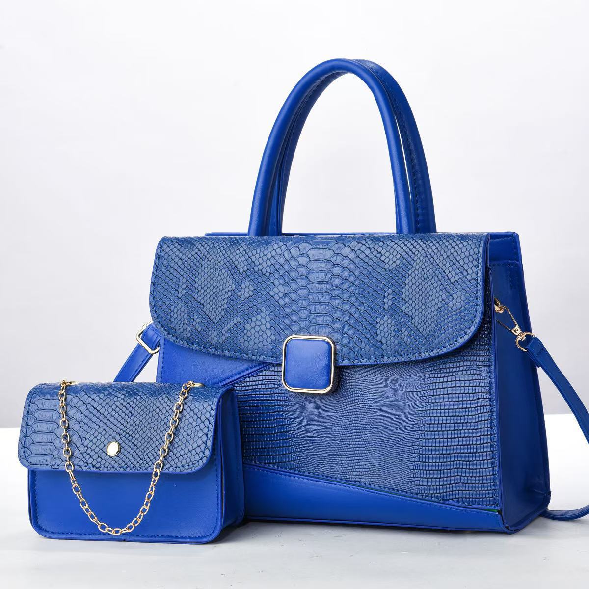 A high-end women's mother and child bag, a large-capacity crossbody tote bag for commuting, a new autumn and winter crossbody bag for women Application Scenario