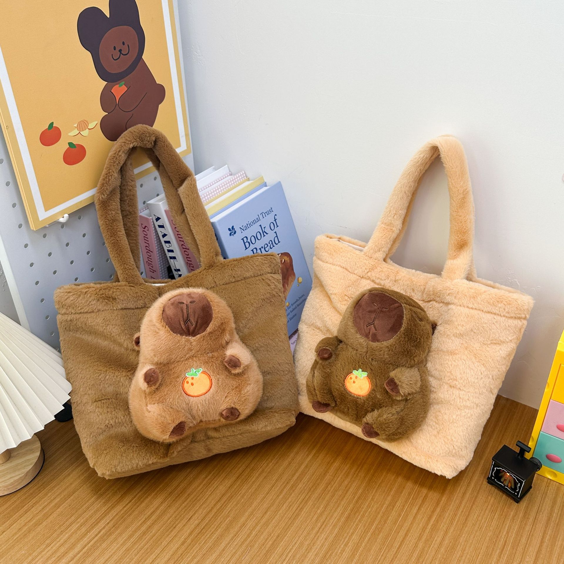 New Capibara plush toys, cute guinea pig handbag, doll, large-capacity single-shoulder bag, tote bag full figure