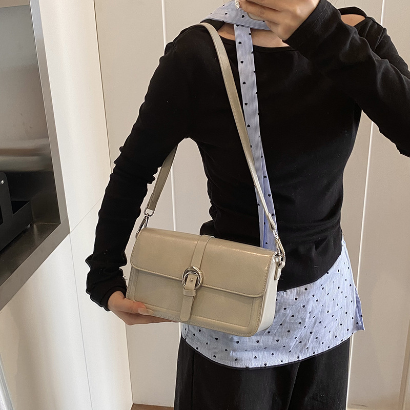 High-end, fashionable and light luxury small square bag 2025 new style, trendy and retro single-shoulder armpit bag, stylish and versatile crossbody bag Specification drawing