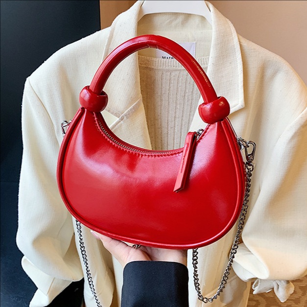 Cross-border shiny solid color handbag for women, 2025 new exquisite retro commuter crossbody bag, versatile chain single-shoulder bag full figure