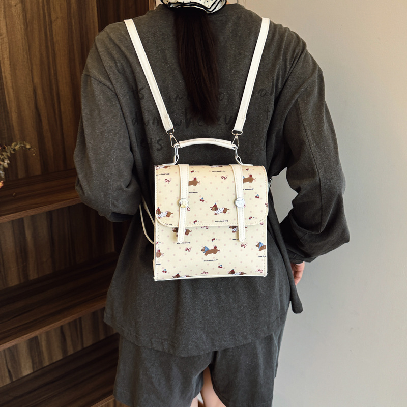 A new high-quality, niche women's backpack, a versatile mini and cute cartoon single-shoulder bag for travel details Picture