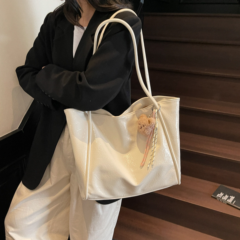 Fashionable and shiny, large-capacity tote bag for women 2025 new style, simple solid color, trendy and stylish single-shoulder underarm bag Specification drawing