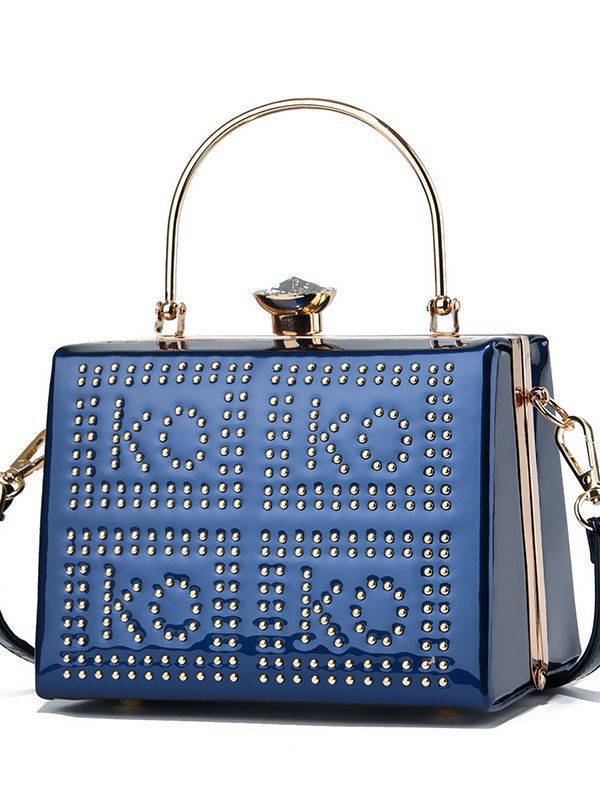 20223 Fashionable women's bag, large-capacity steel frame bag, casual, versatile, high-end and elegant, new single-shoulder bag, middle-aged women's bag details Picture