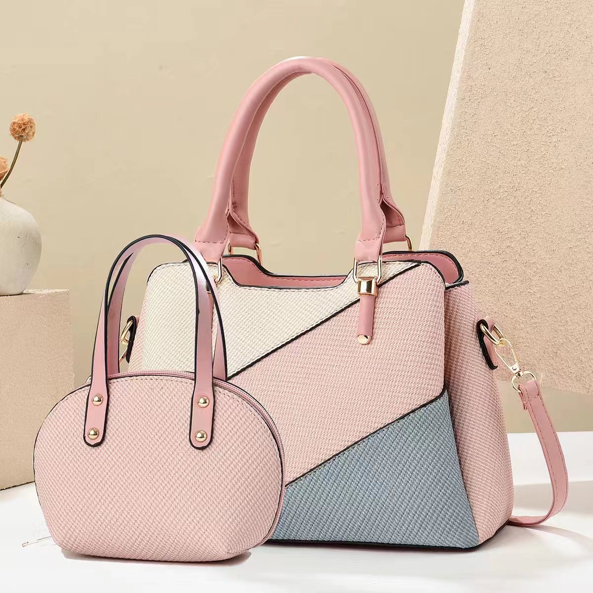 Cross-border women's bag 2025 New style fashionable color-blocking handbag, large-capacity commuter women's bag, single-shoulder crossbody bag, trendy bag Application Scenario