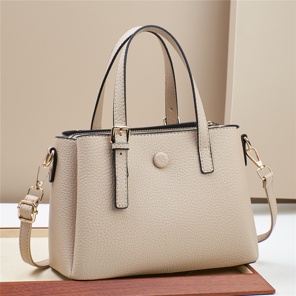 Grand crossbody single-shoulder bag, large-capacity manufacturer, foreign trade women's bag, 2024 summer direct mail new style, trendy, simple and fashionable Specification drawing