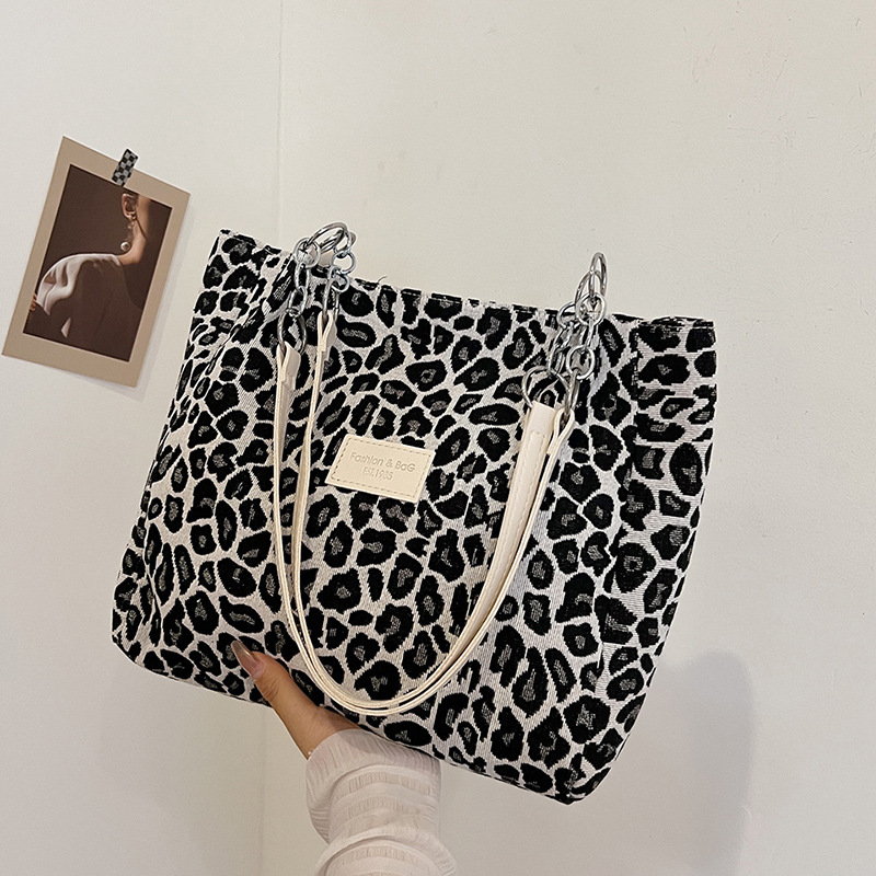 Casual and fashionable canvas women's bag 2024 new style Korean version hand-held large-capacity leopard print hand-held single-shoulder tote bag for cross-border full figure