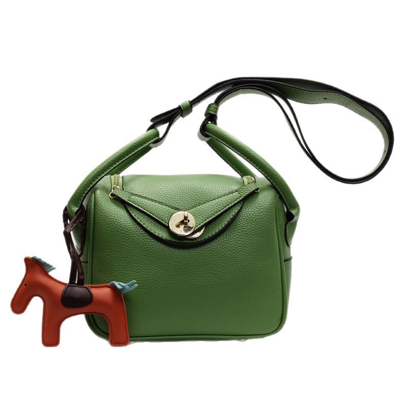 Cross-border niche handbag for women, 2025 new retro and fashionable single-shoulder underarm bag, high-end crossbody pillow bag Item Picture