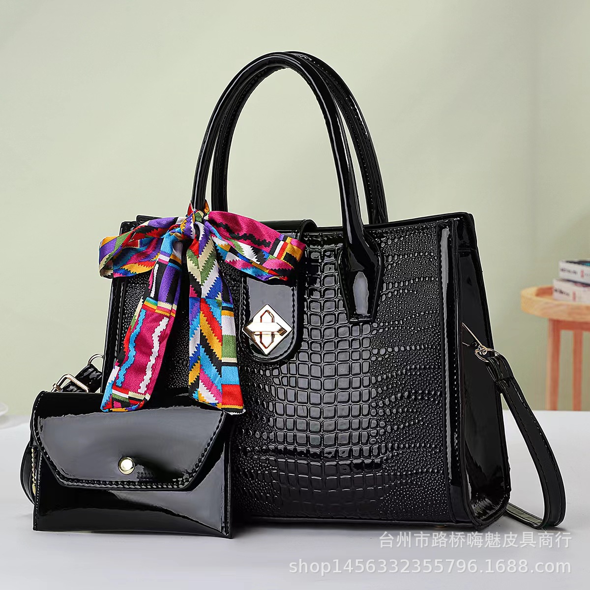 Cross-border bags: 2024 New style, trendy, stylish, simple and individual single-shoulder crossbody women's bag, retro mother-and-child bag for export full figure
