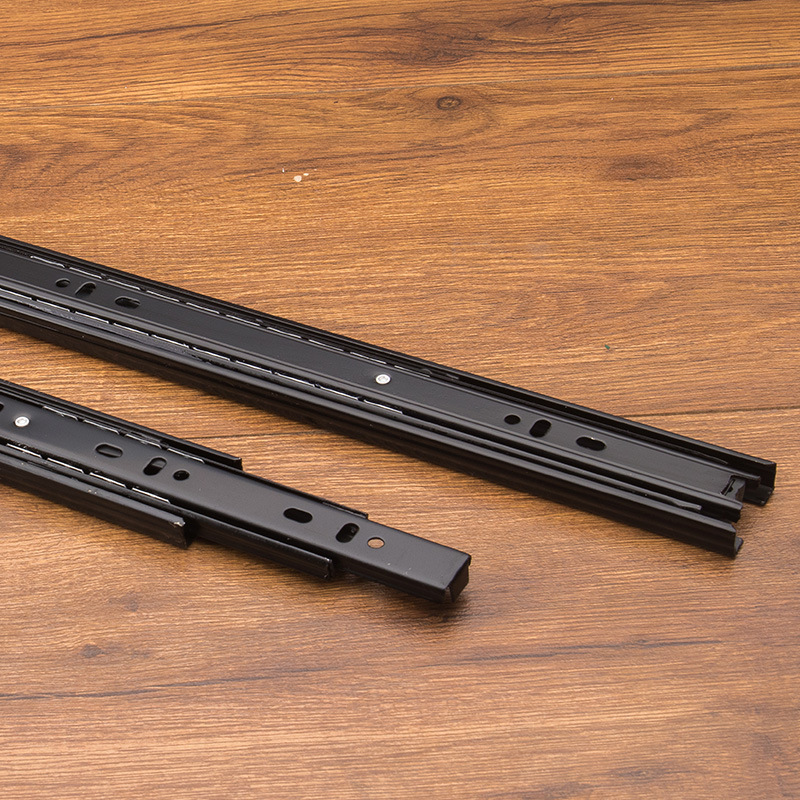 Jieyang Baolijia Factory directly sells 3508A silent three-section drawer slide rails. The drawer slide rails for furniture factories are smooth full figure