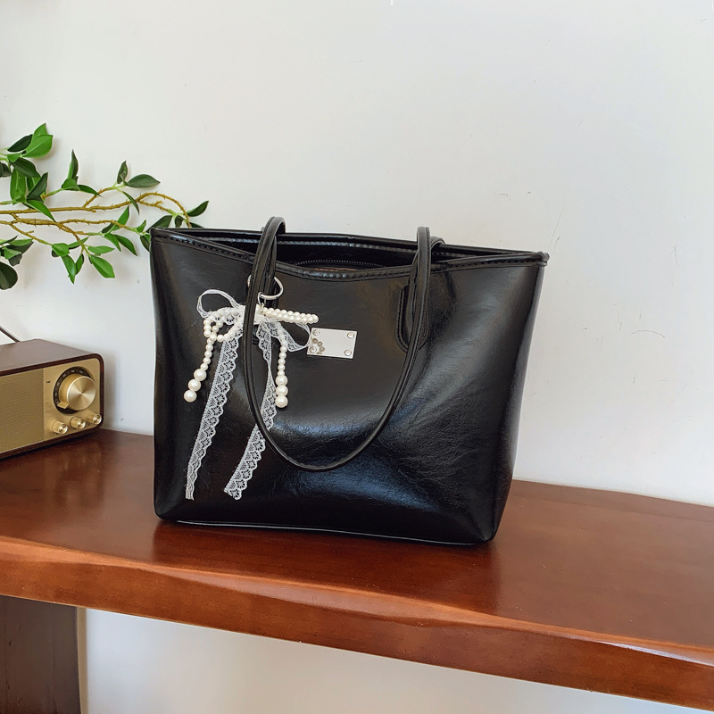 Cross-border 2025 New Style fashionable and simple tote bag, casual and trendy, large-capacity tote bag, niche design bag for women full figure