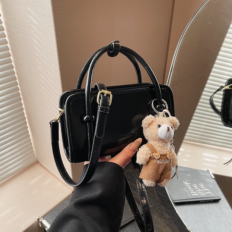 High-end vintage small bag for women, 2025 new style casual and versatile crossbody bag, simple and fashionable hand-held small square bag Specification drawing