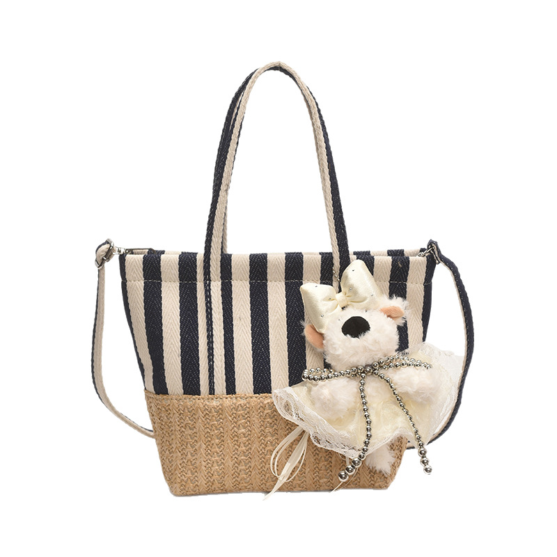 Seaside beach vacation hand-woven bag for women 2025 Summer New fashion bucket bag, trendy single-shoulder crossbody bag Item Picture