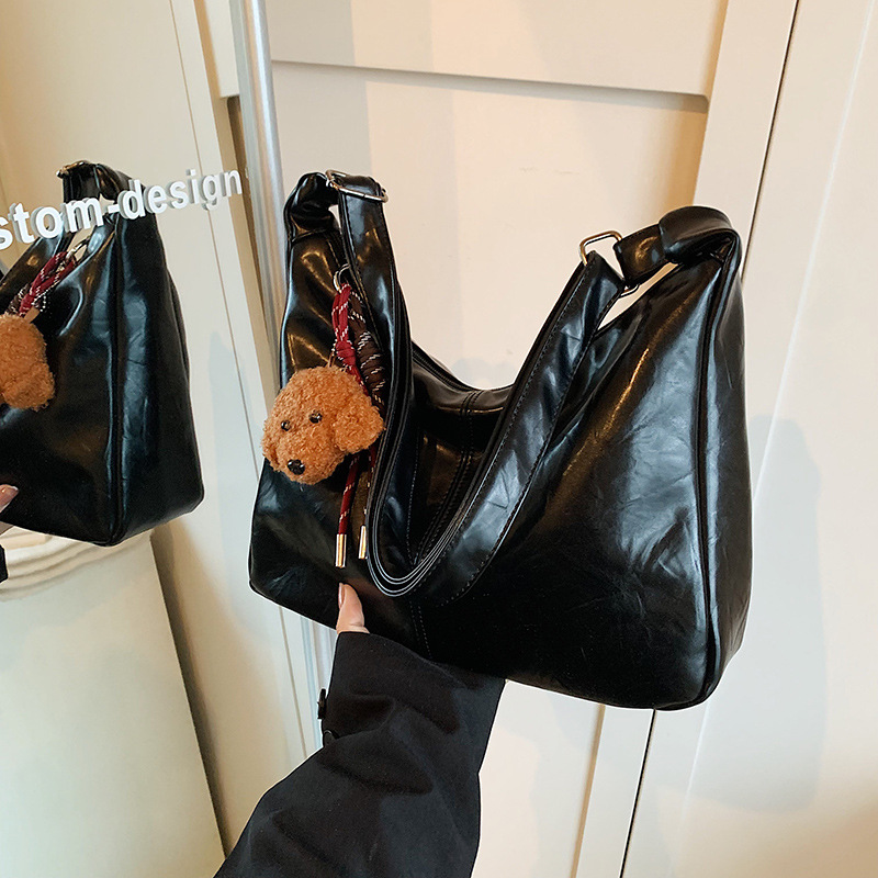 Underarm commuting bag for women, large-capacity 2024 new niche design, single-shoulder crossbody bag, casual tote bag details Picture