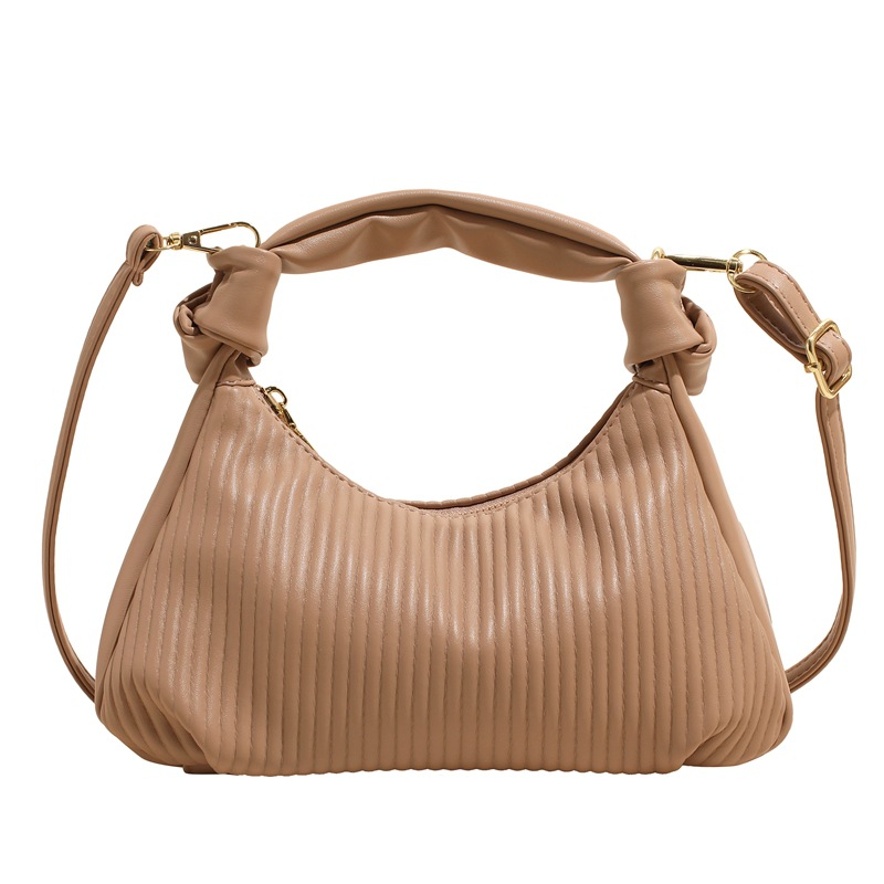 This is a new, simple, casual and versatile single-shoulder bag for women in 2025. It exudes a sense of sophistication and is a niche trend for women Item Picture