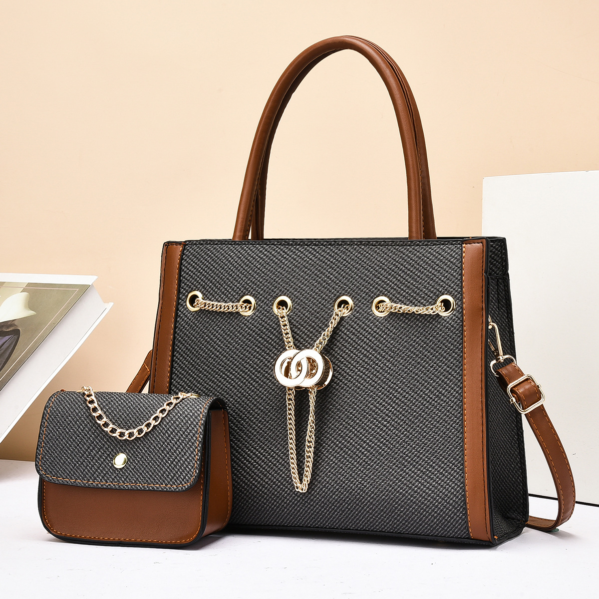 Cross-border exquisite single-shoulder bag, crossbody bag, women's bag, large bag, new Korean-style handbag, trendy women's bag details Picture