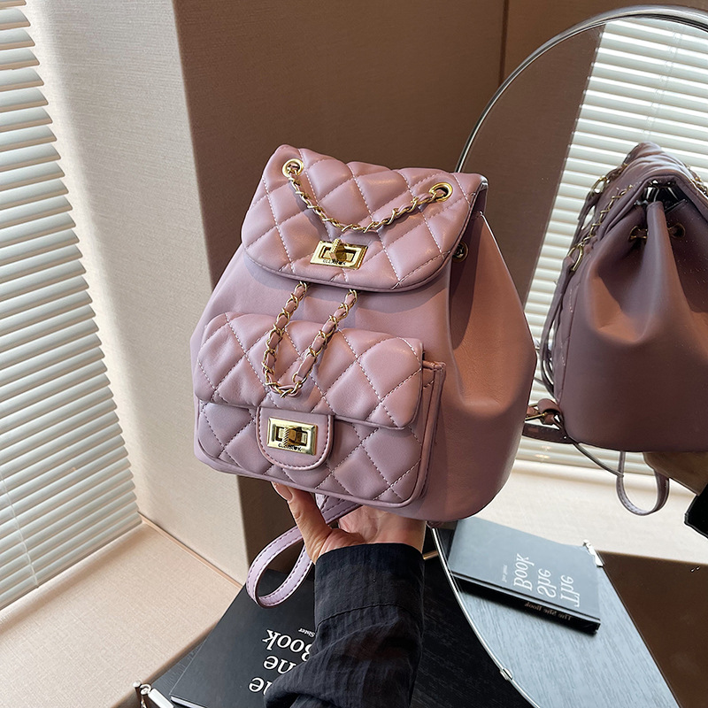The 2025 new Korean-style chanel-style backpack for women is a trendy schoolbag for college students and a single-shoulder commuting backpack details Picture