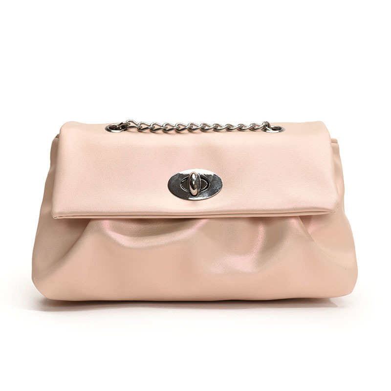 The 2024 new summer Korean edition simple and fashionable hand-held cloud single-shoulder crossbody bag for women with a rotating lock pleated underarm Item Picture