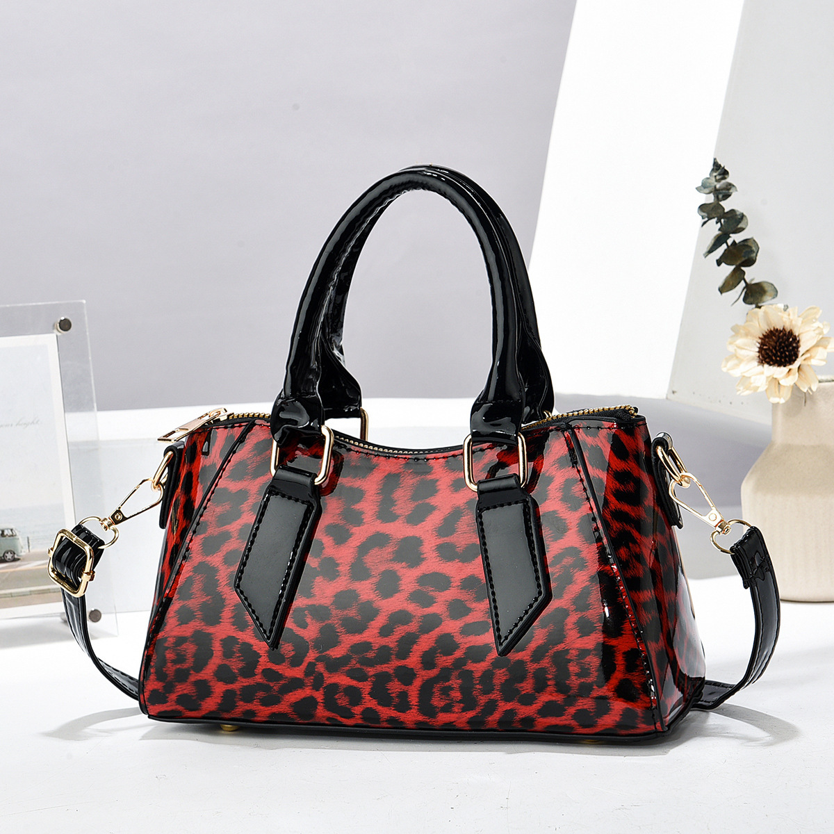 Women's bag 2025 new style, cool and stylish, elegant and fashionable women's bag, crossbody single-shoulder handbag, one-piece consignment Specification drawing