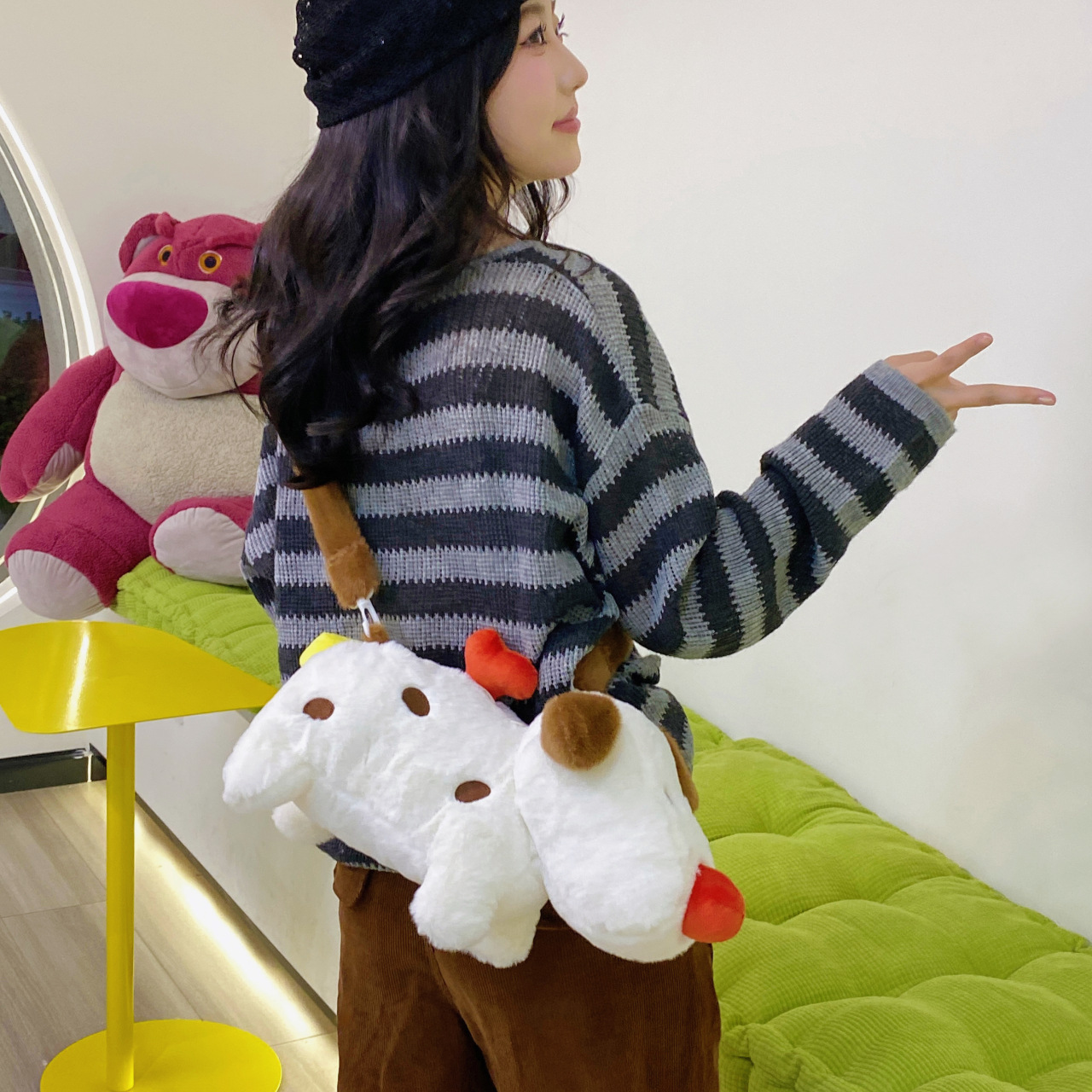 New cartoon spring grid single-shoulder hand-carry crossbody bag, large capacity birthday gift, claw machine doll exchange wholesale details Picture
