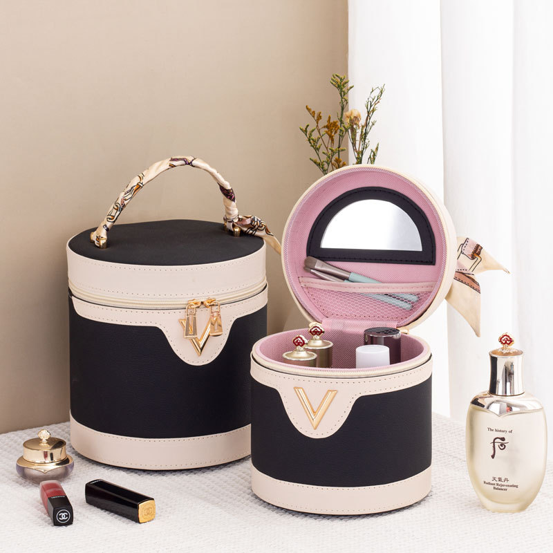 New product: lychee pattern bucket bag, makeup box, large-capacity souvenir makeup bag, multi-functional waterproof hand-held wholesale Application Scenario