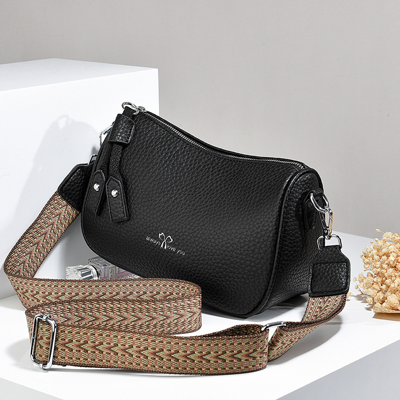Crossbody bag, versatile women's phone bag, summer crossbody bag, new pillow bag manufacturer, Korean version, simple, mini and fashionable single full figure