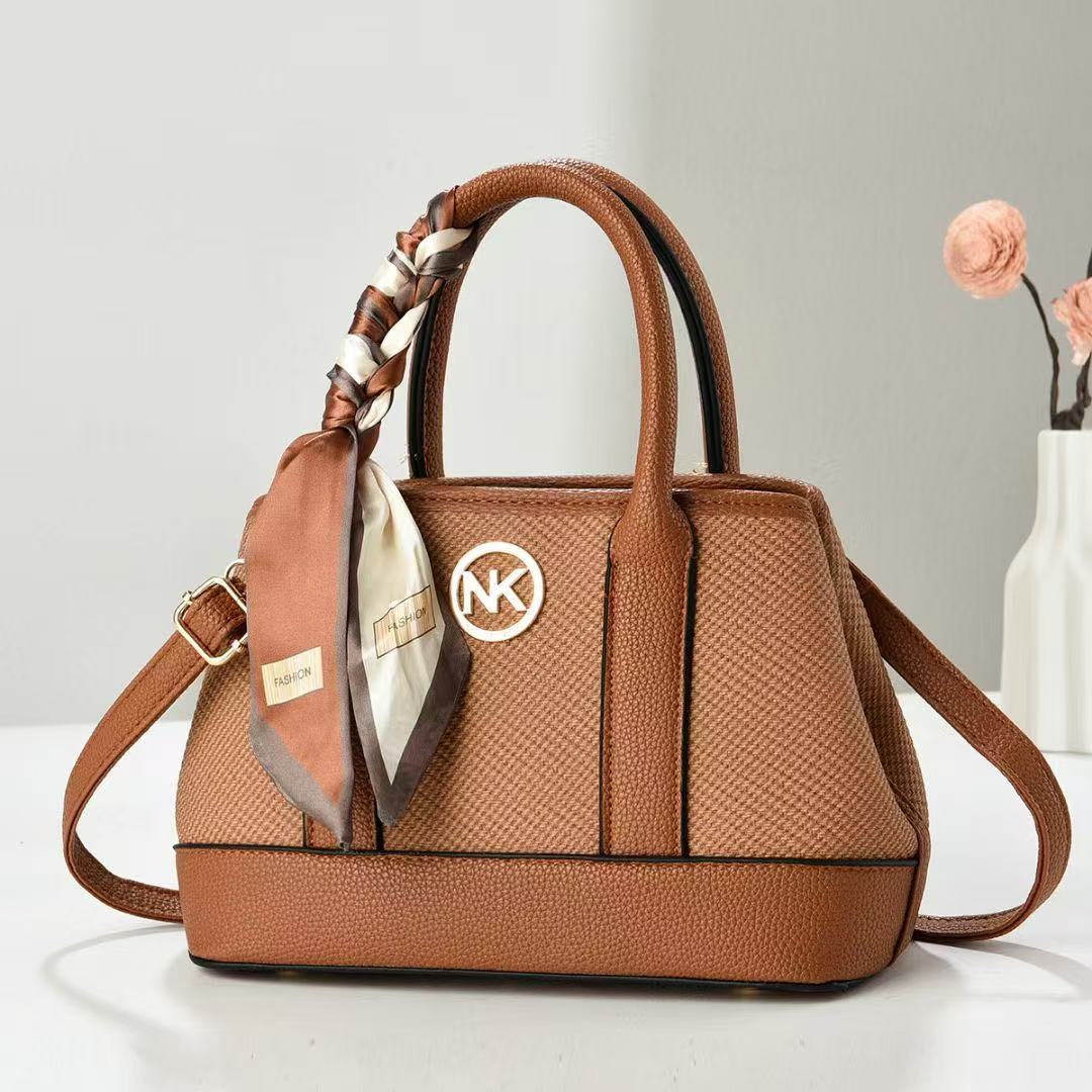 One-piece consignment export simple and high-end style linen pattern contrasting color single-shoulder bag, elegant, simple, retro and trendy crossbody bag Specification drawing
