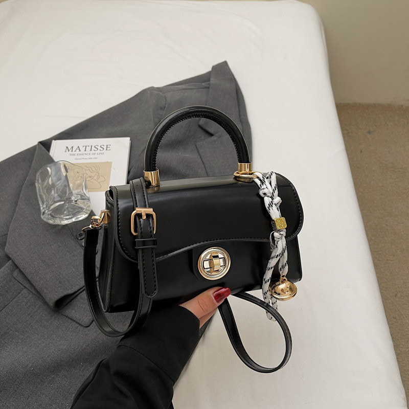 High-end handbag, small handbag, women's niche design, 2025 new small square bag, fashionable and versatile, single-shoulder crossbody bag Specification drawing