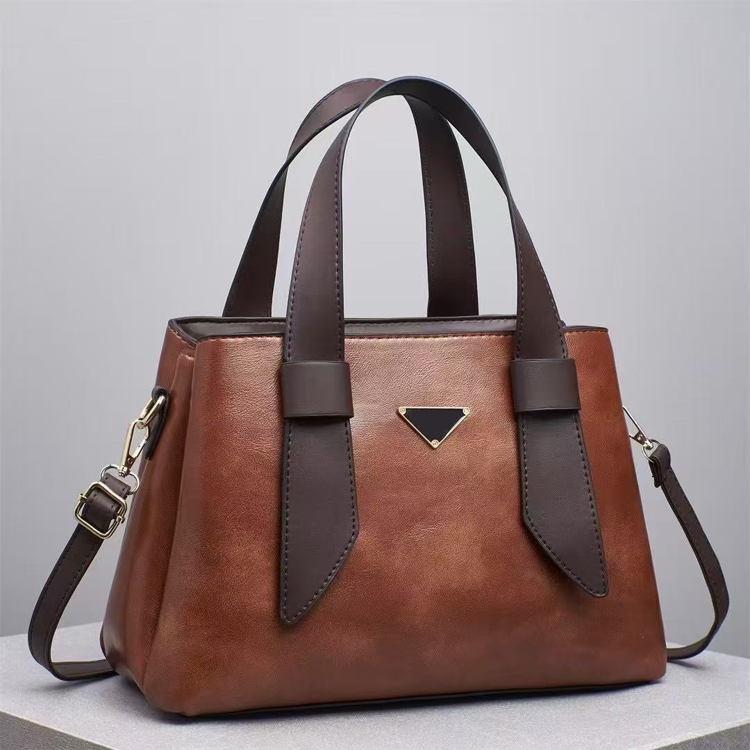 Cross-border bag for Women 2025 New style simple patchwork color-blocking handbag, high-end and versatile single-shoulder crossbody tote bag Application Scenario