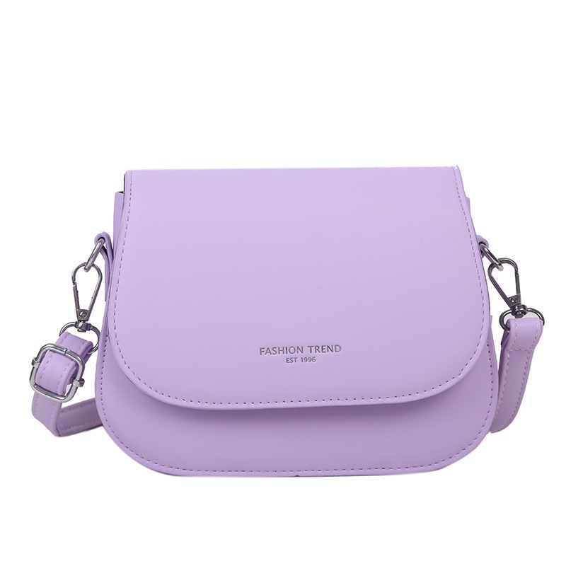 Saddle Bag Women's crossbody Bag 2022 New style Trendy Girls Summer simple, fashionable, trendy and stylish single-shoulder small bag for women Item Picture