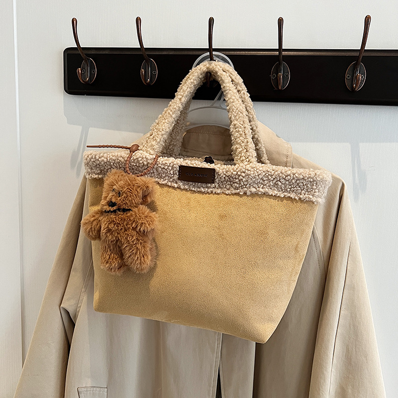 Korean style ins niche design retro handbag, trendy and casual shopping basket bag, imitation lambskin tote bag Specification drawing