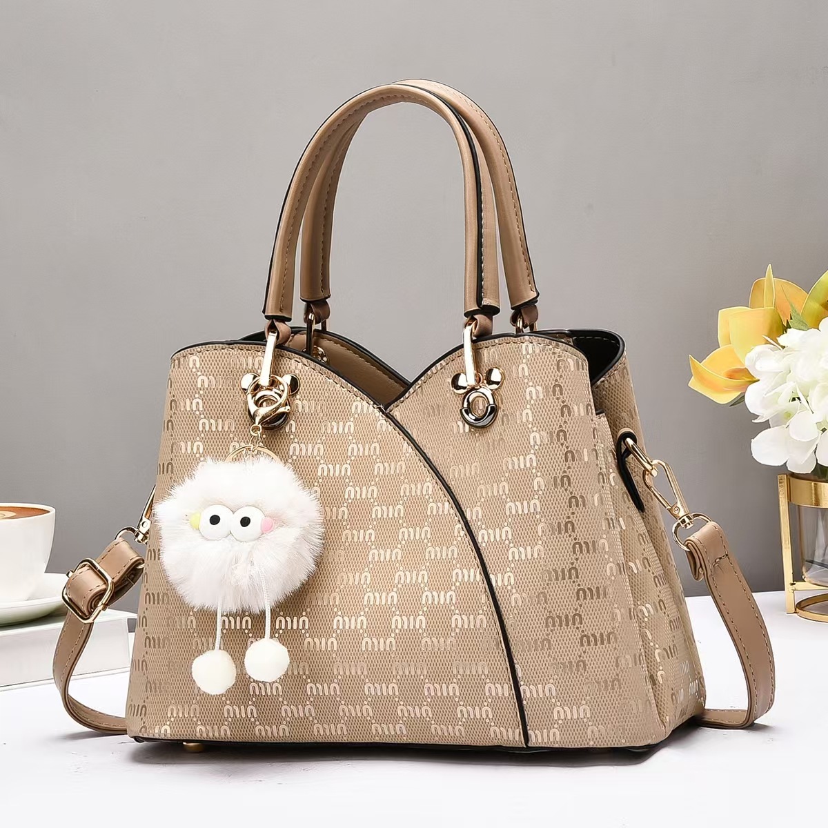 Mother's Day Birthday gift for Mom 2025: High-sensitivity printed hand-held crossbody bag with large capacity details Picture