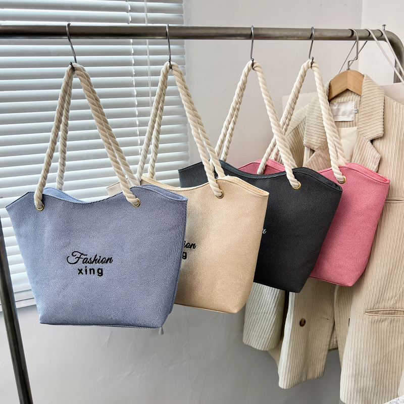 Fashionable straw woven letter tote bag 2025 summer new single-shoulder bag Casual ins forest-style beach bag women's bag Application Scenario