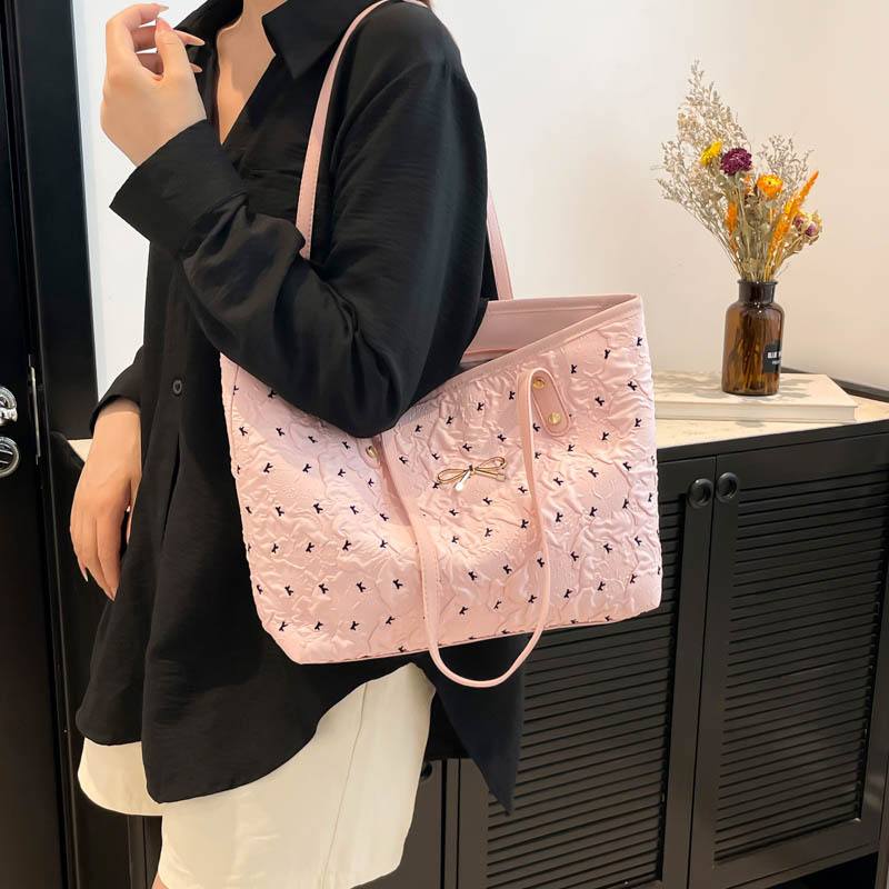 New Summer 2025 niche printed large-capacity bag, commuter style tote bag, fashionable single-shoulder bag for women Specification drawing