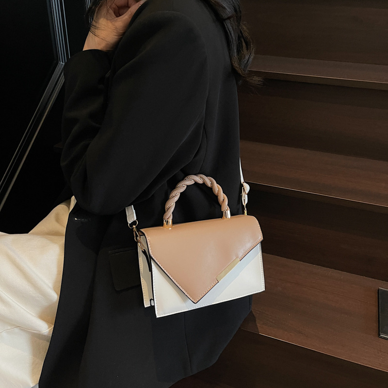 Korean style simple hand-held single-shoulder bag 2025 new style fashionable beveled edge patchwork color-blocking small square bag hand-held crossbody bag Specification drawing