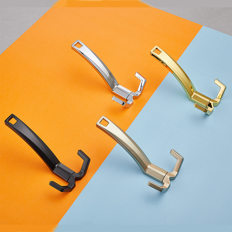 Wholesale of double hooks for zinc alloy clothes, hats, doors, wardrobes, walls, foyers, kitchens, Windows, bathrooms and storage details Picture