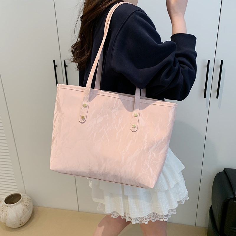 High-quality large-capacity bag for women 2025, new style, fashionable and versatile commuting bag, single-shoulder bag, simple tote bag for work details Picture