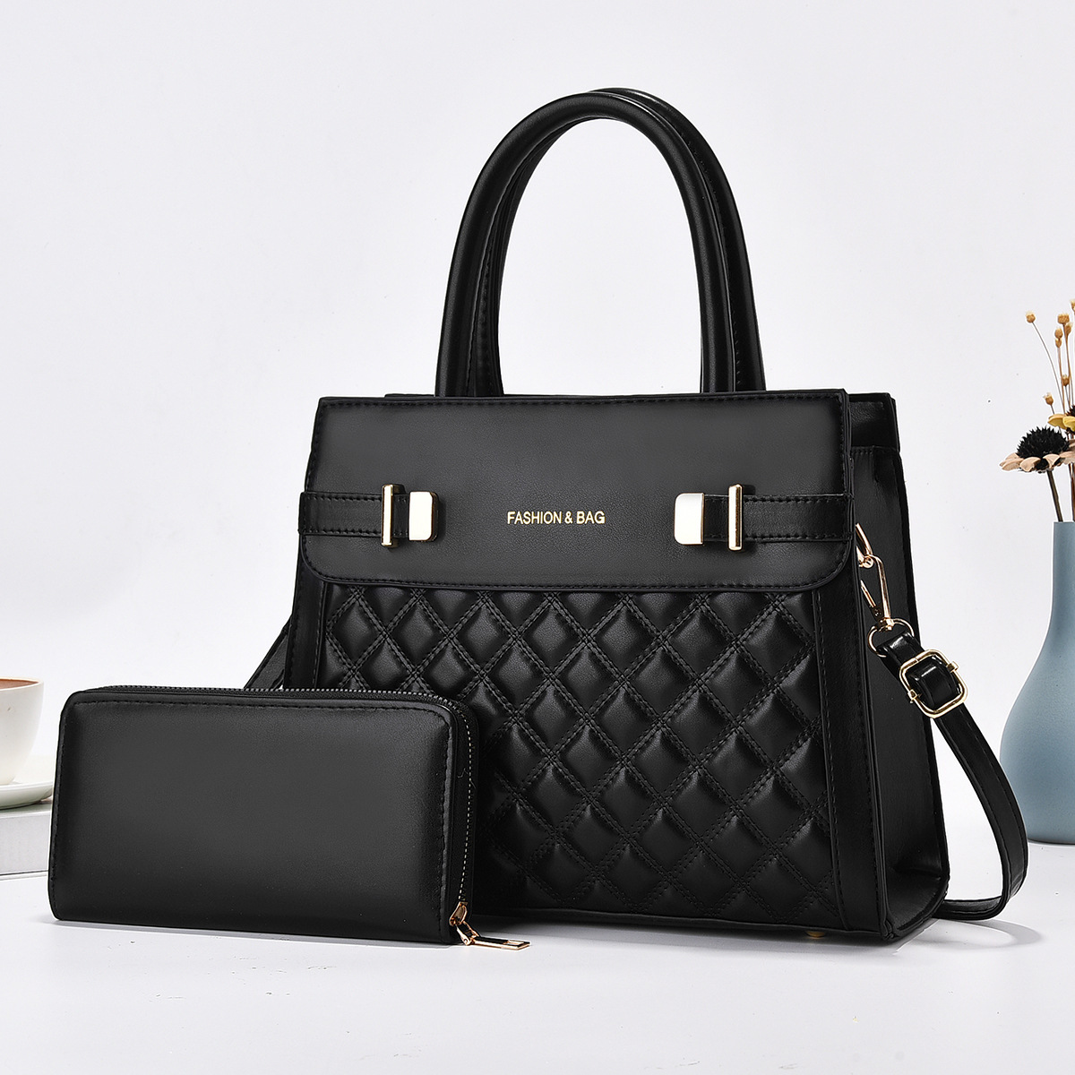 High-end women's 2025 new trendy large-capacity bag for mom, crossbody handbag, mother-in-law's bag, Mother's Day gift full figure