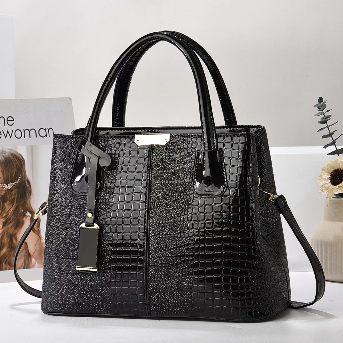 Cross-border bags: Women's 2024 New Casual Octopus shiny leather Handbag, Women's foreign trade single-shoulder crossbody bag full figure