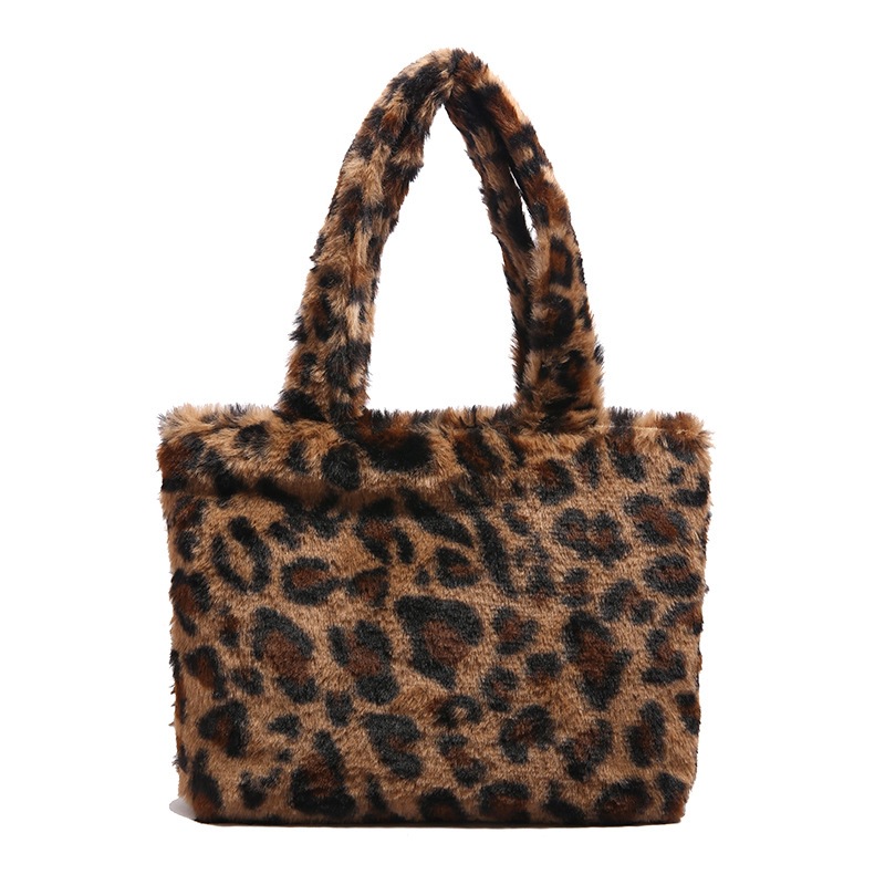 The 2024 new ins Japanese and Korean style cute plush tote bag for autumn and winter, a soft girl single-shoulder bag Item Picture