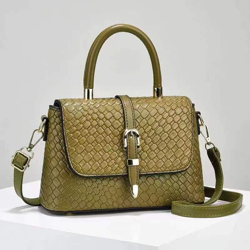 A new style of fashionable woven single-shoulder crossbody bag, simple cross-border trend, elegant and versatile for women, mom and handbag Specification drawing