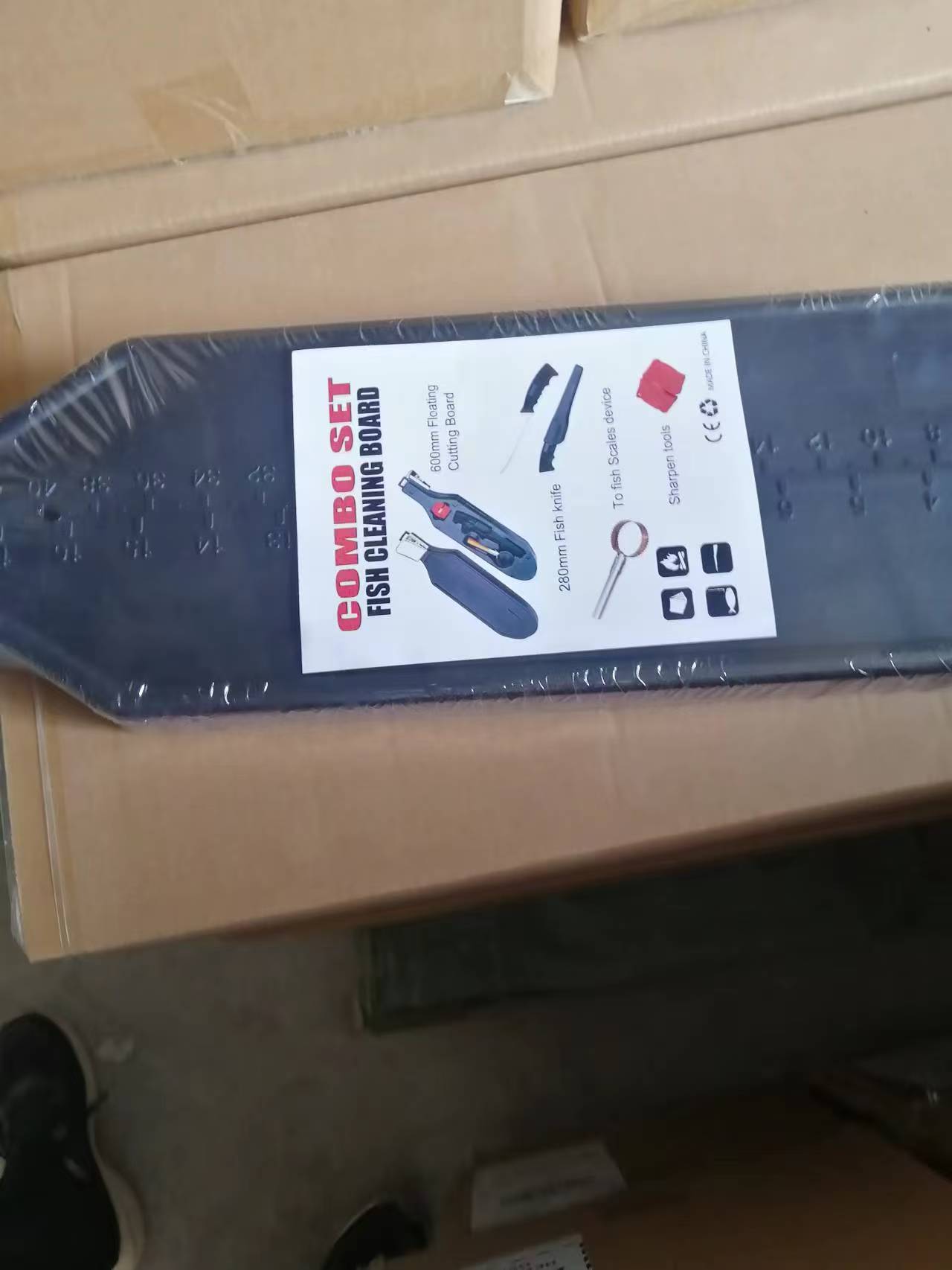 Fishing supplies, fishing equipment, fishing gear, fishing gear, fish plates, fishing splints, fishing set supplies Application Scenario