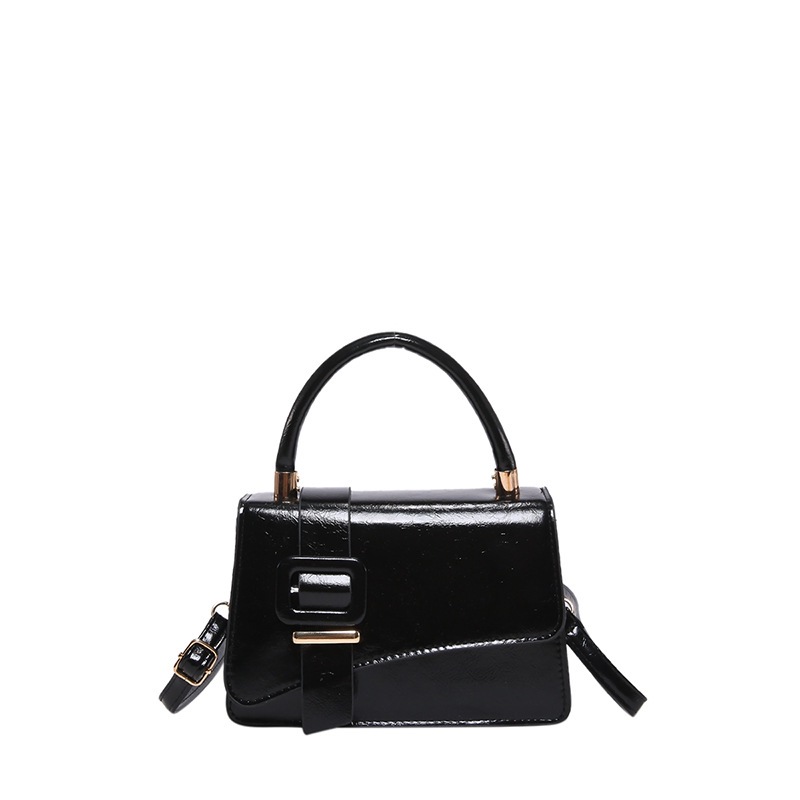 The new 2024 popular crossbody handbag is a versatile and stylish Korean-style small square bag with a simple and fashionable one-shoulder feel Item Picture
