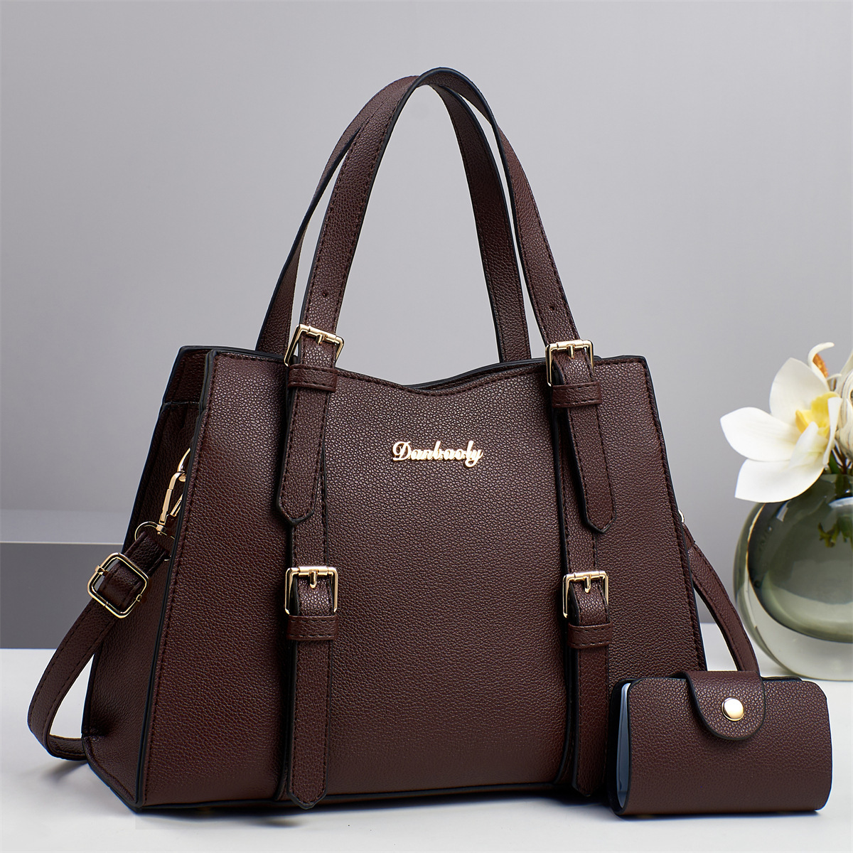 Commuting women's bag, fashionable and retro women's bag, high appearance level, new single-shoulder hand-carry large-capacity women's bag, the same style as the women's bag in the mall full figure
