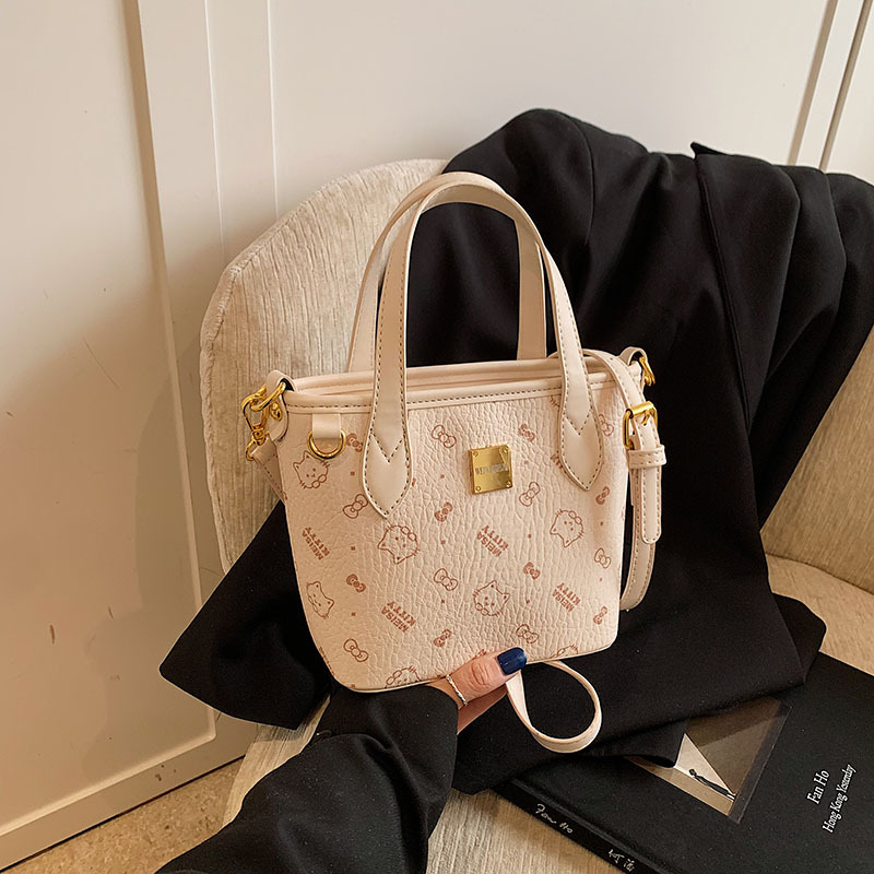 Simple and casual hand-held small bag for women, 2025 new style fashionable bucket bag for work and commuting, versatile single-shoulder crossbody bag details Picture