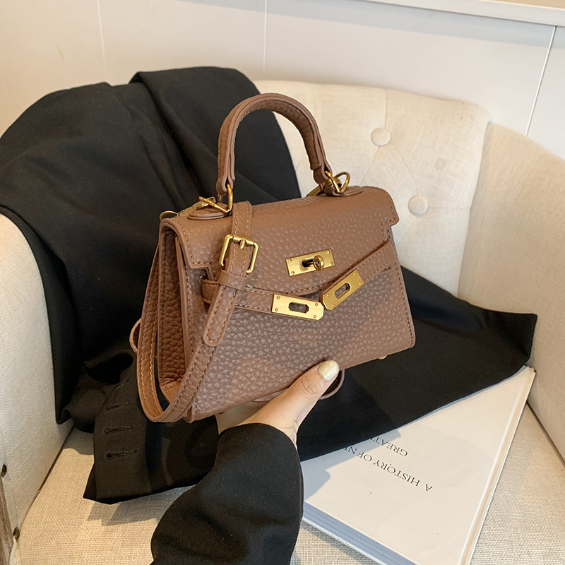 French hand-held Kelly bag, a high-end and versatile crossbody small bag for women, a new 2024 fashionable commuting single-shoulder bag Specification drawing