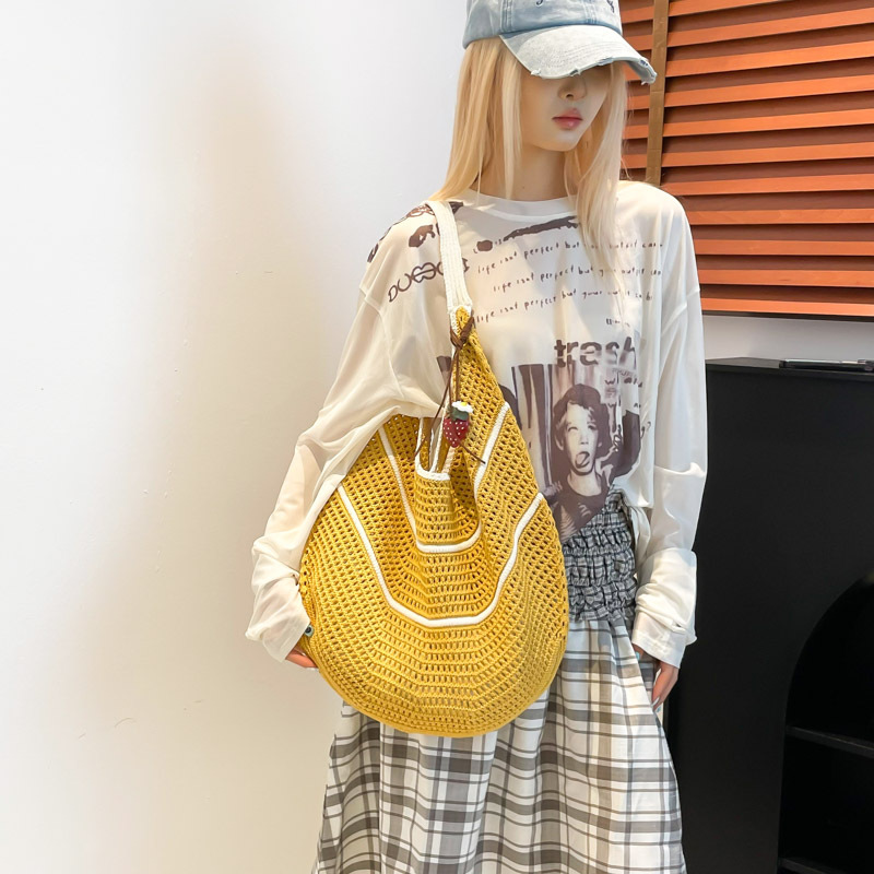Large-capacity bucket bag, fashionable woven bag, 2025 summer new style, versatile shoulder bag, underarm bag for going out, trendy women's bag Specification drawing